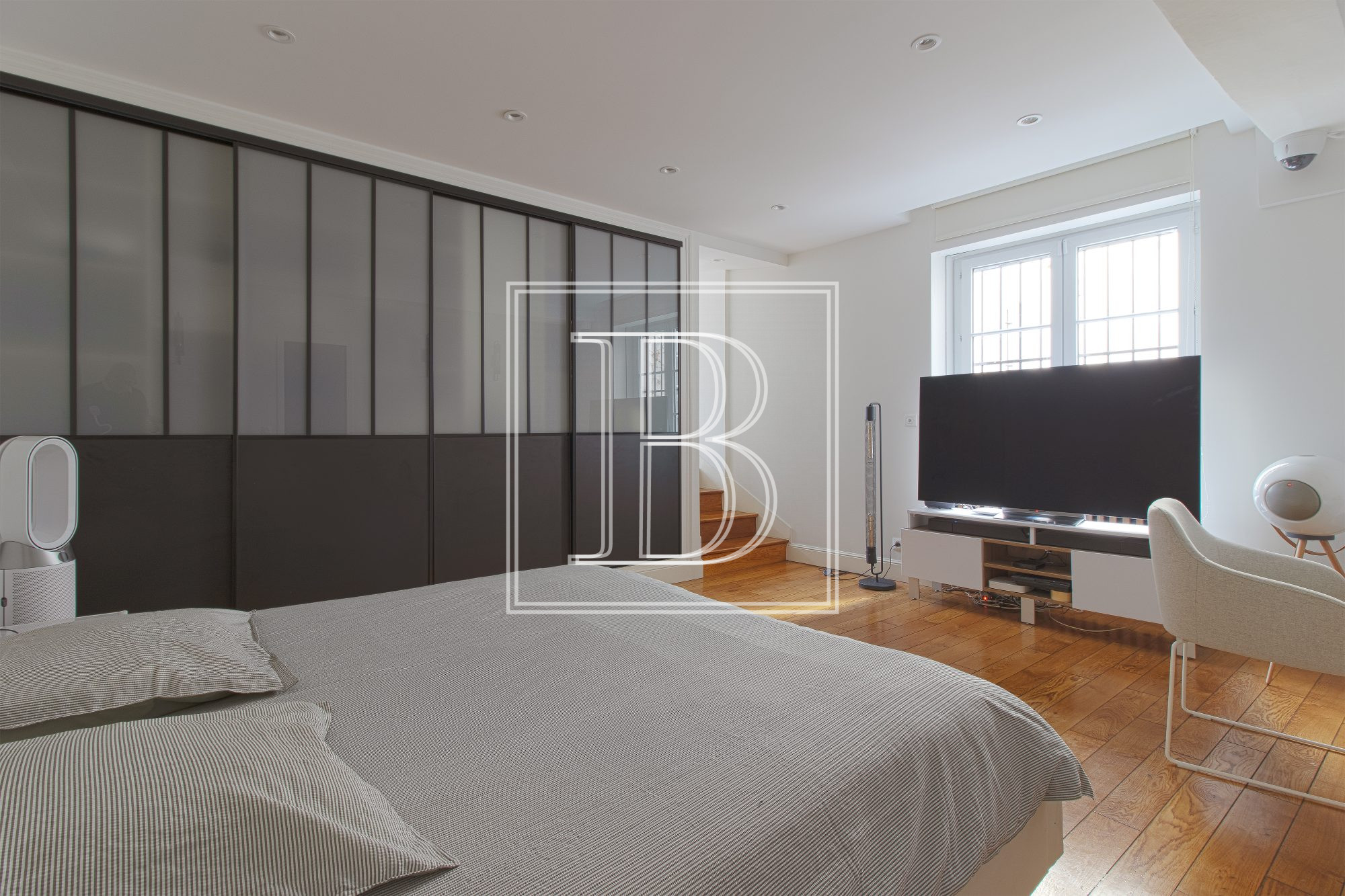 Appartement de standing, Marais Sainte-Avoye — vue 6